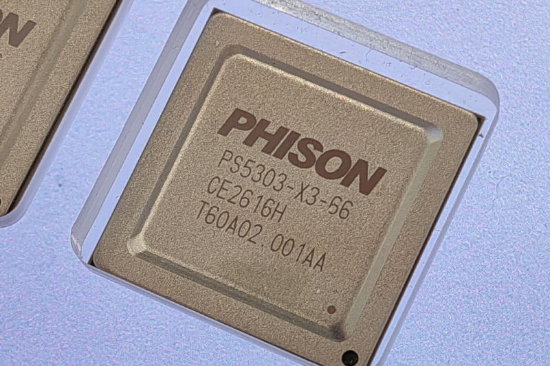 Phison has launched new SSD PCIe 6.0 controllers and is demonstrating working drives built on them