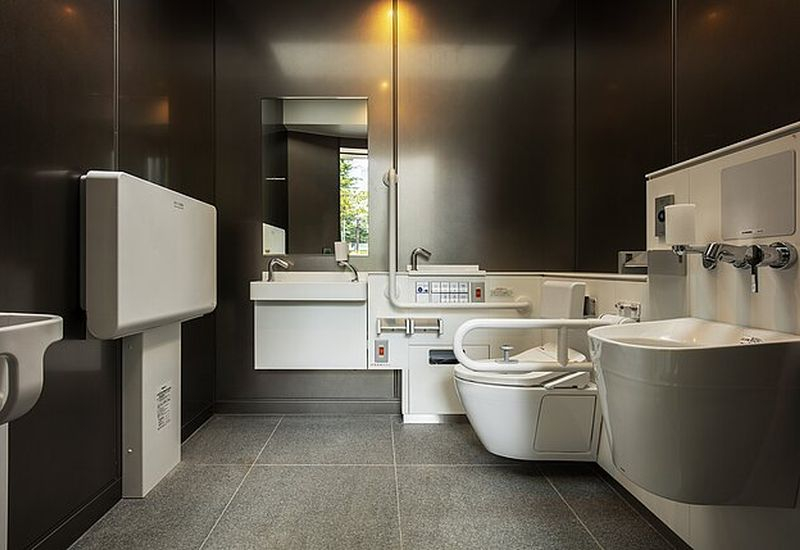 A Japanese toilet factory suddenly turned a profit from rising demand for AI and memory shortages