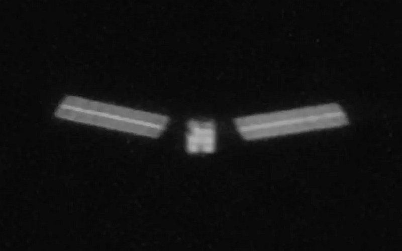 The Starlink satellite fell into space, but its "portrait" before the collision remained untouched