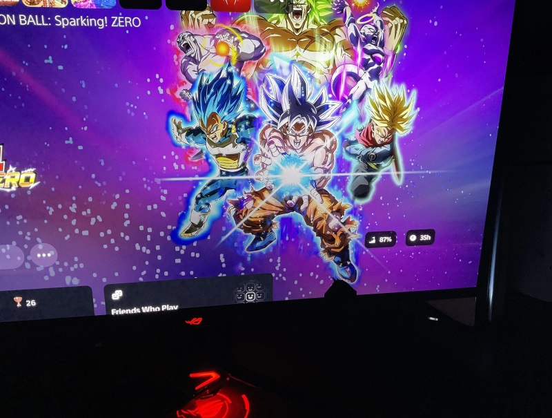 Asus cut its packaging expenses, and now OLED monitors priced at $1,299 arrive with cracks.