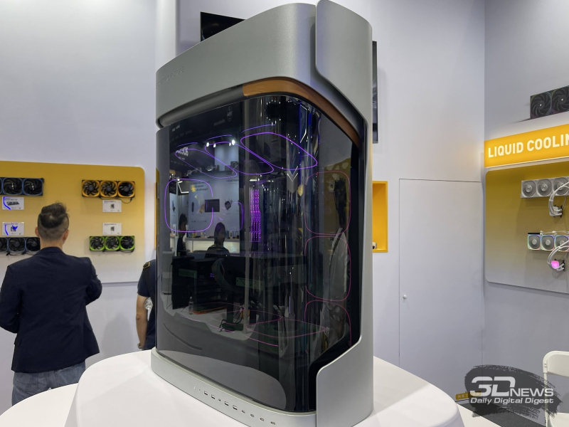 Geometric Future showcased at Computex 2026 gigantic chassis, shining block power supplies and the latest liquid cooling systems.