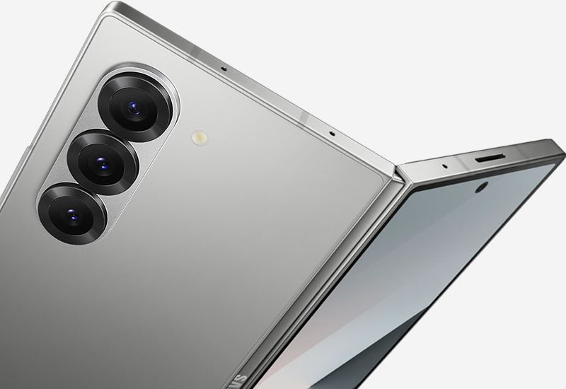 Apple, with its new iPhone Fold, will enter the top three leaders in the foldable phone market.