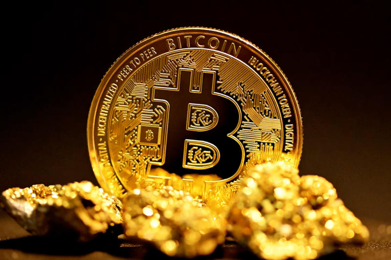 Bitcoin experienced its worst week since February, as investors shifted to other assets