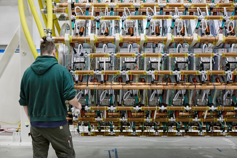 Pacific Fusion conducted tests of a prototype budget nuclear fusion device that uses capacitor-driven fuel compression for inertial ignition.