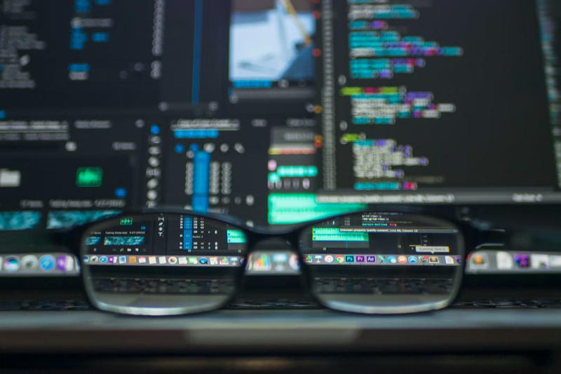 The crypto market is in a panic over AI hackers; the DeFi sectors turned out to be vulnerable with a throughflow of $130 billion.