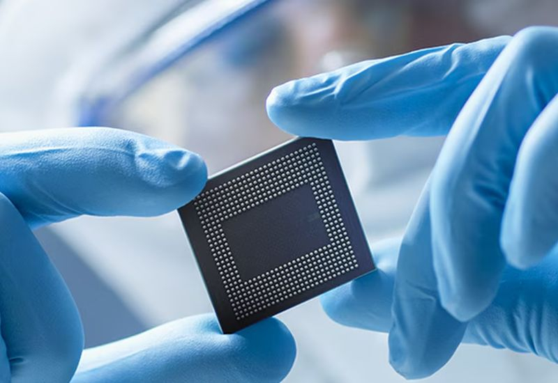 The U.S. suspects that there are channels through which China obtains chips from TSMC and Samsung at the cutting‑edge level of technology.