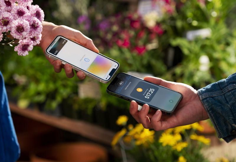 Apple will allow the iPhone to automatically split a restaurant bill by recognizing a photo of the receipt